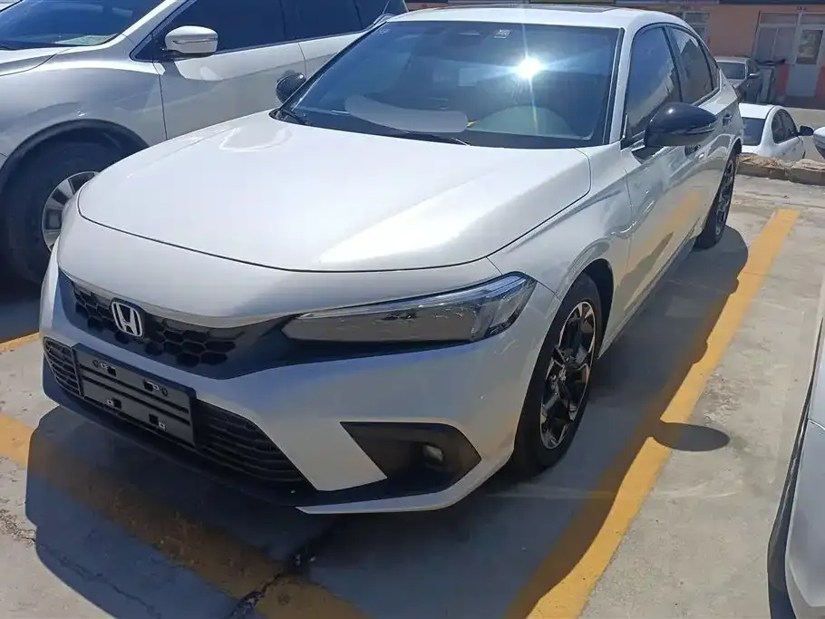 Honda Civic 2024 из CN, фото 1