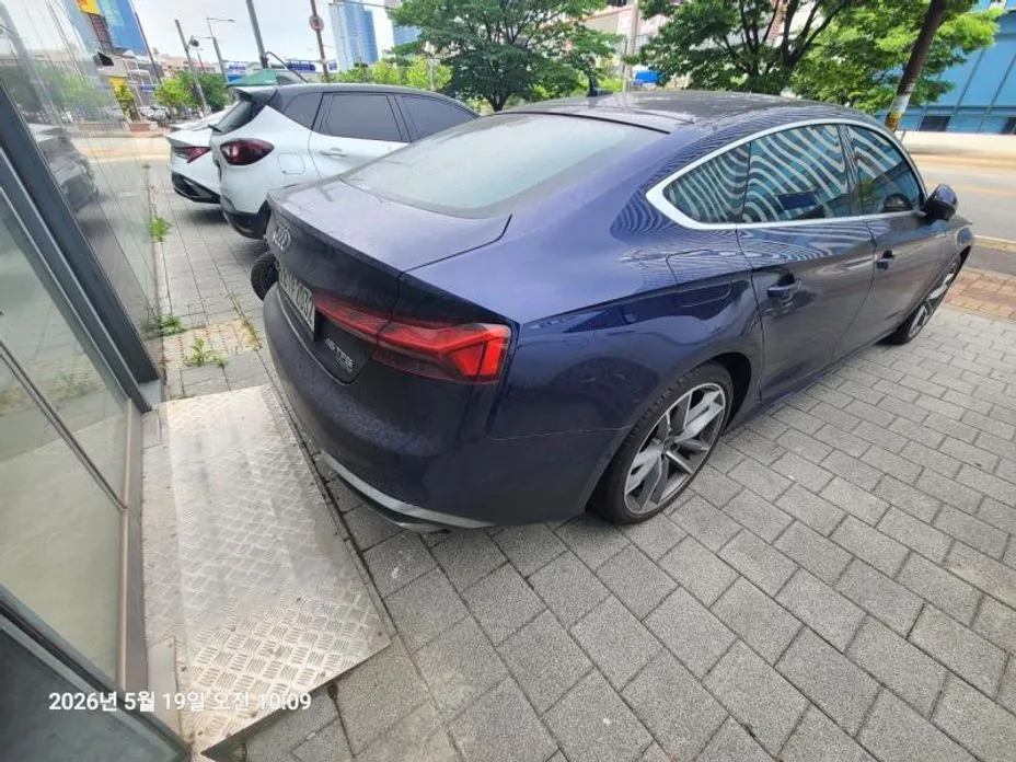Audi A5 2023 из KR, фото 7