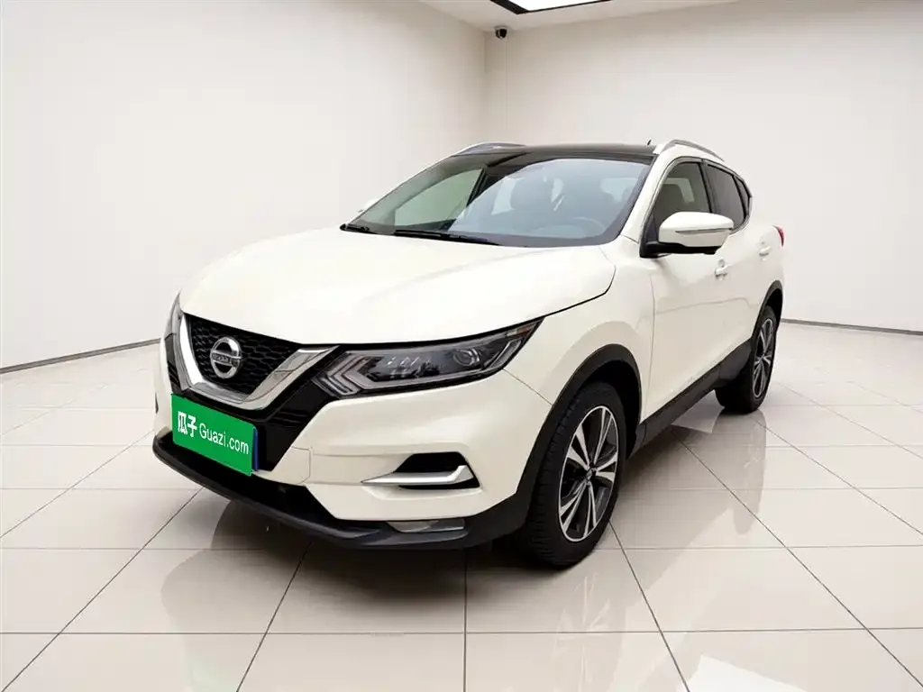 Nissan Qashqai — фото 2