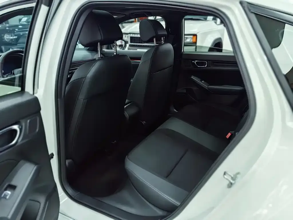 Honda Civic — фото 2