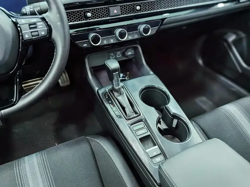 Honda Civic — фото 5