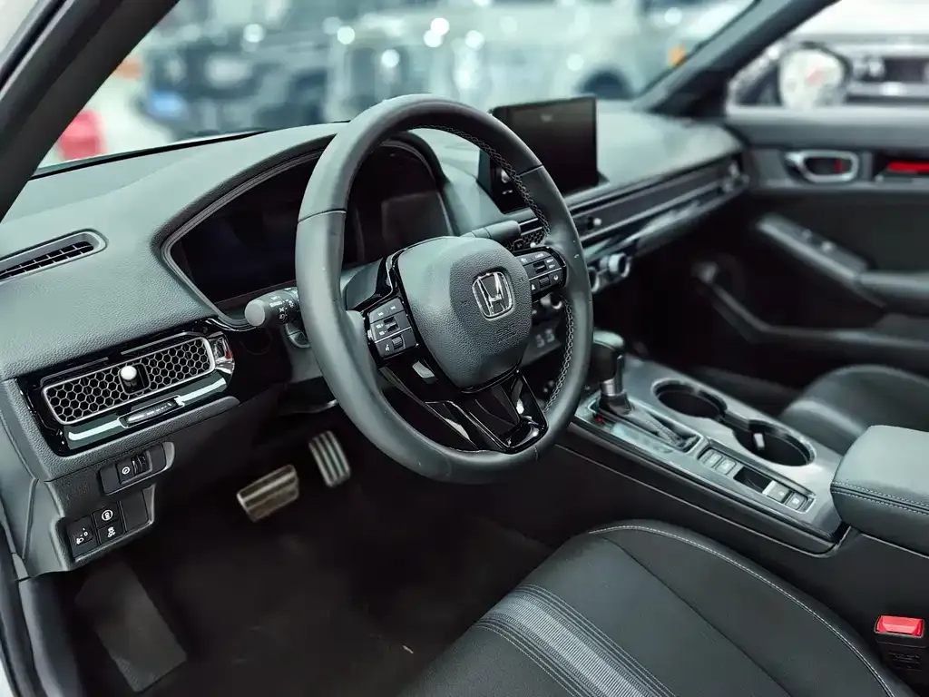 Honda Civic — фото 7