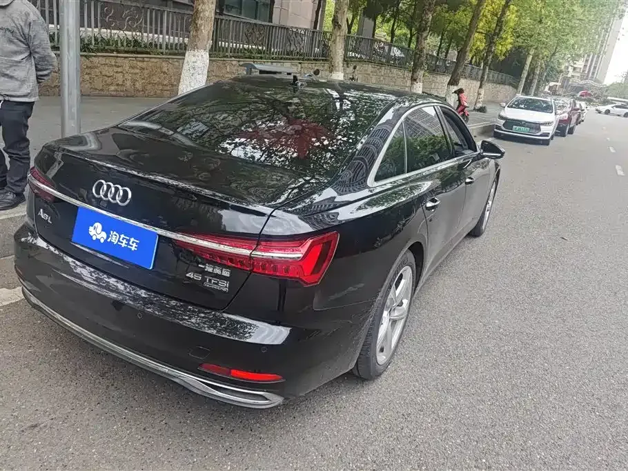 Audi A6L 2023 из CN, фото 10