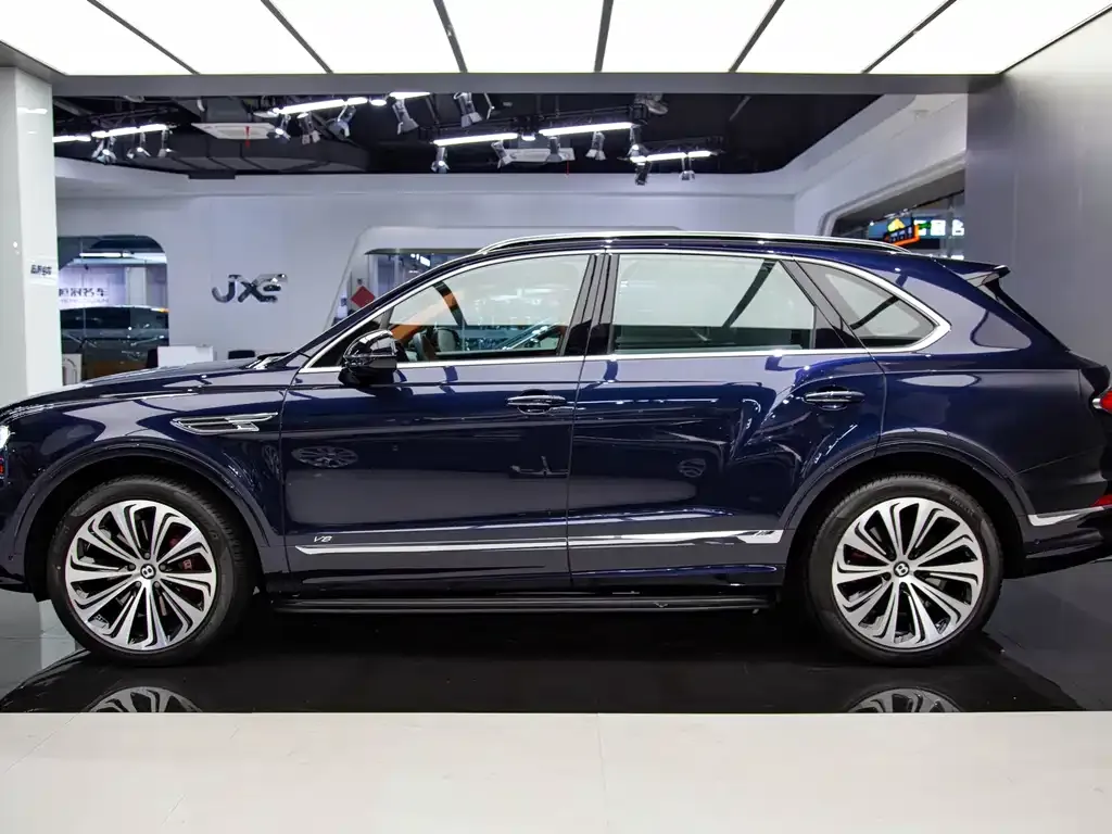 Bentley Bentayga — фото 6