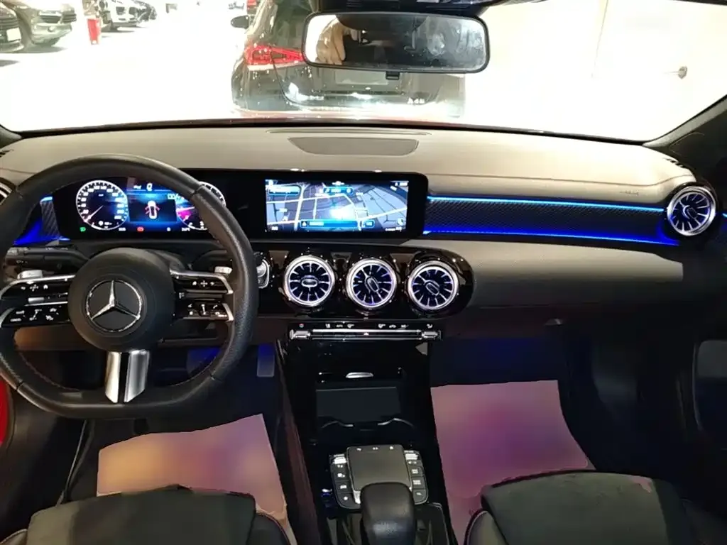 Mercedes-Benz A-Class 2023 из CN, фото 8