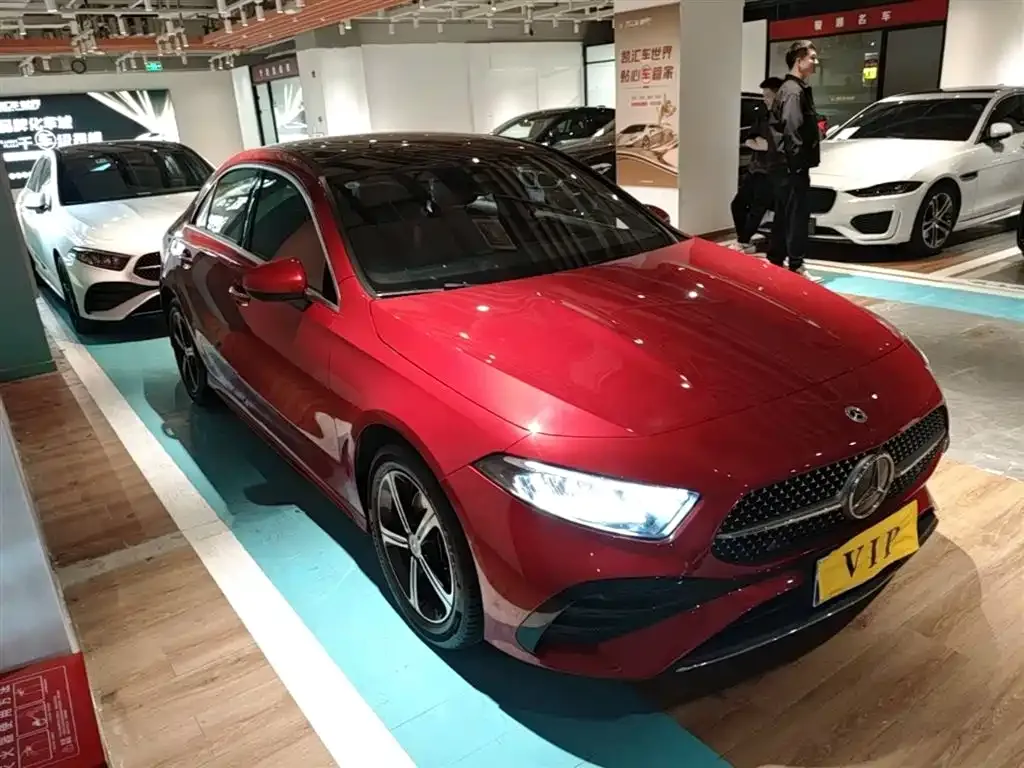 Mercedes-Benz A-Class 2023 из CN, фото 4