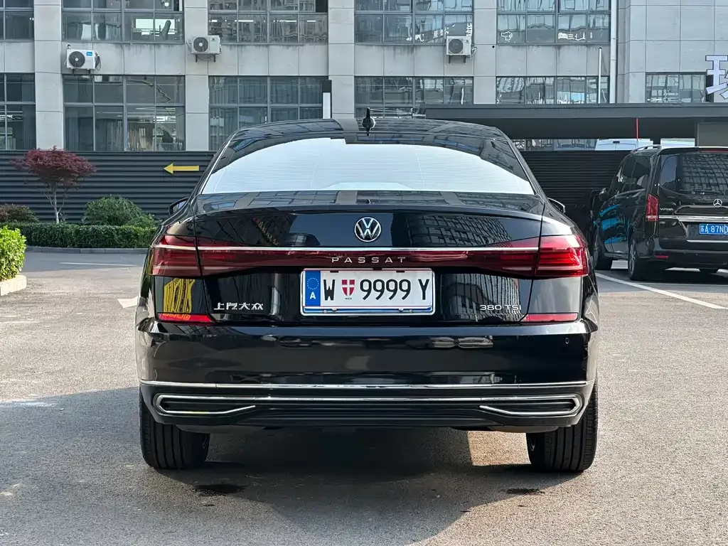 Volkswagen Passat — фото 3