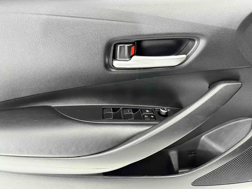 Toyota Corolla 2022 из CN, фото 9