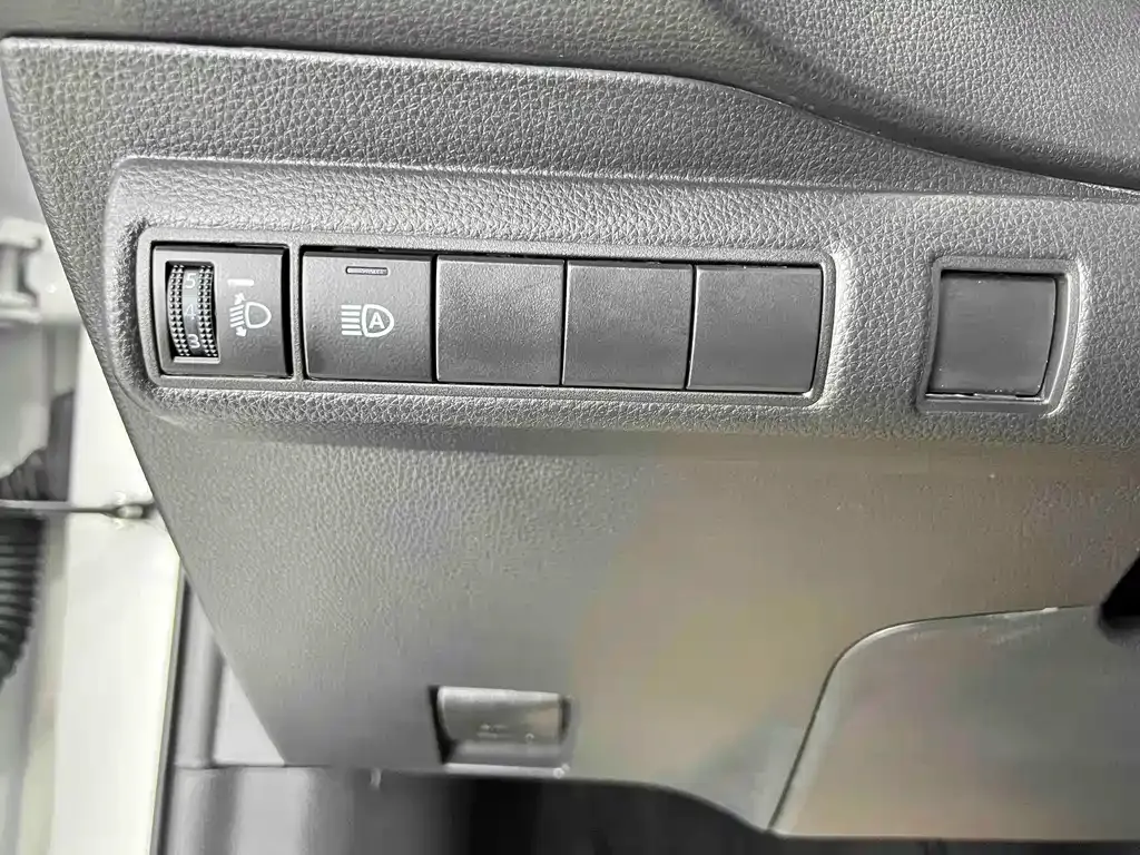 Toyota Corolla 2022 из CN, фото 8