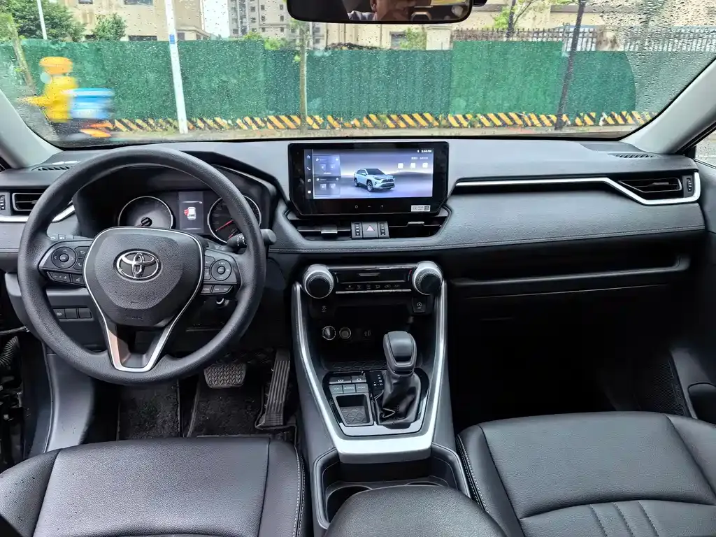Toyota RAV4 2025 из CN, фото 7