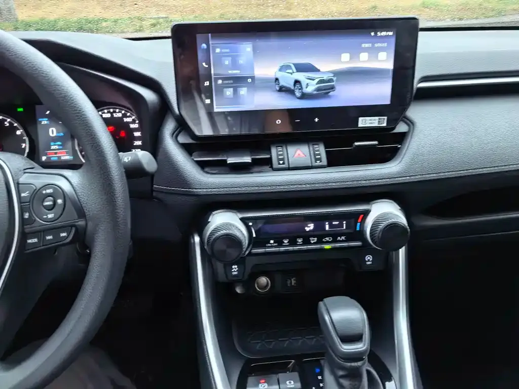 Toyota RAV4 2025 из CN, фото 6