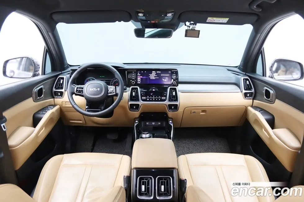 Kia Sorento — фото 9