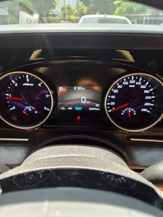 Kia Carnival 2023 из KR, фото 2