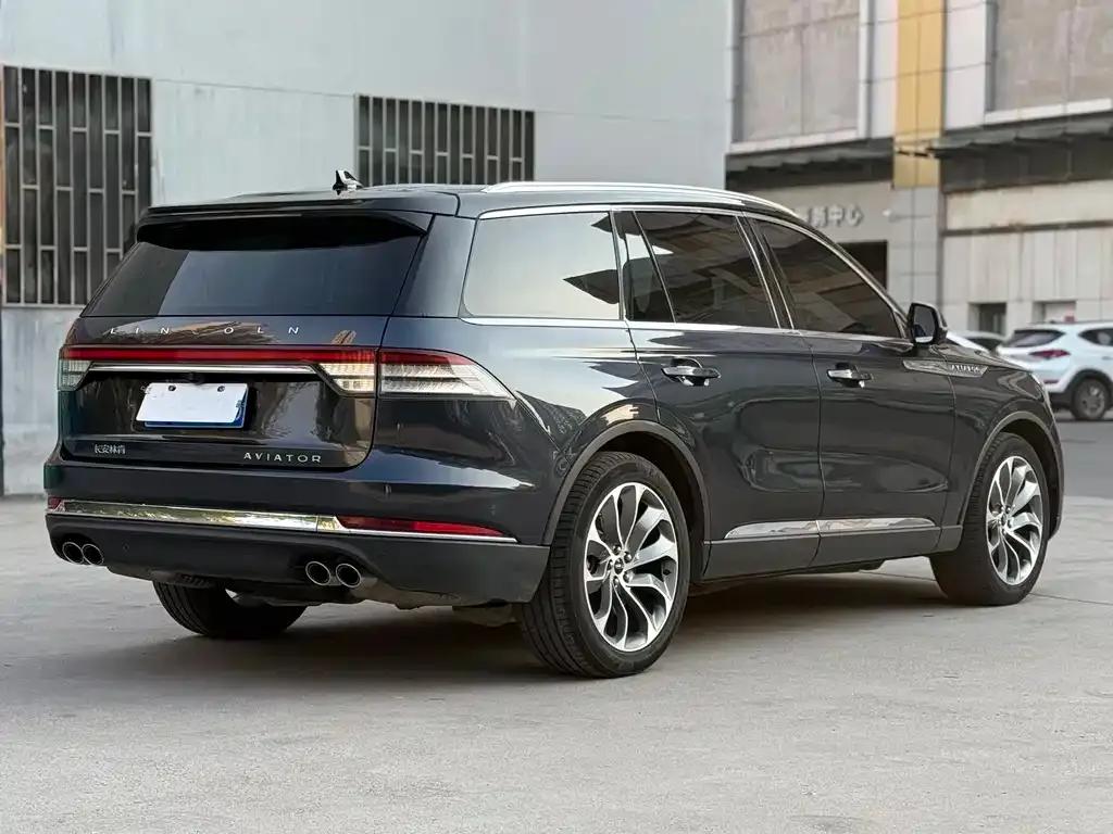 Lincoln Aviator 2021 из CN, фото 6