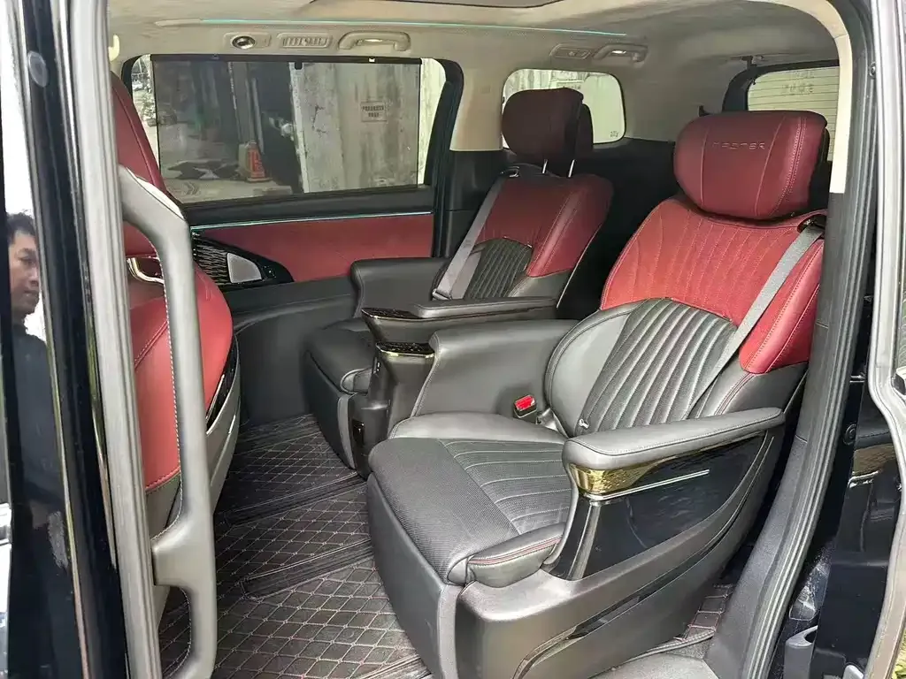 GAC Motor Trumpchi E9 — фото 2