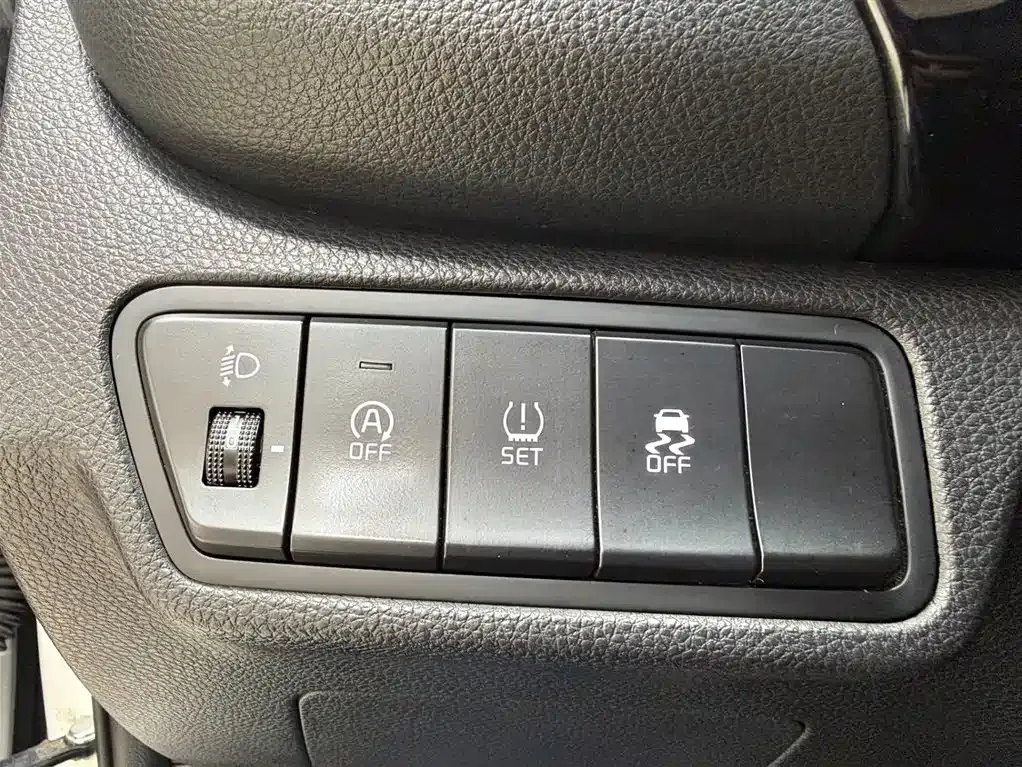 Kia KX3 — фото 8