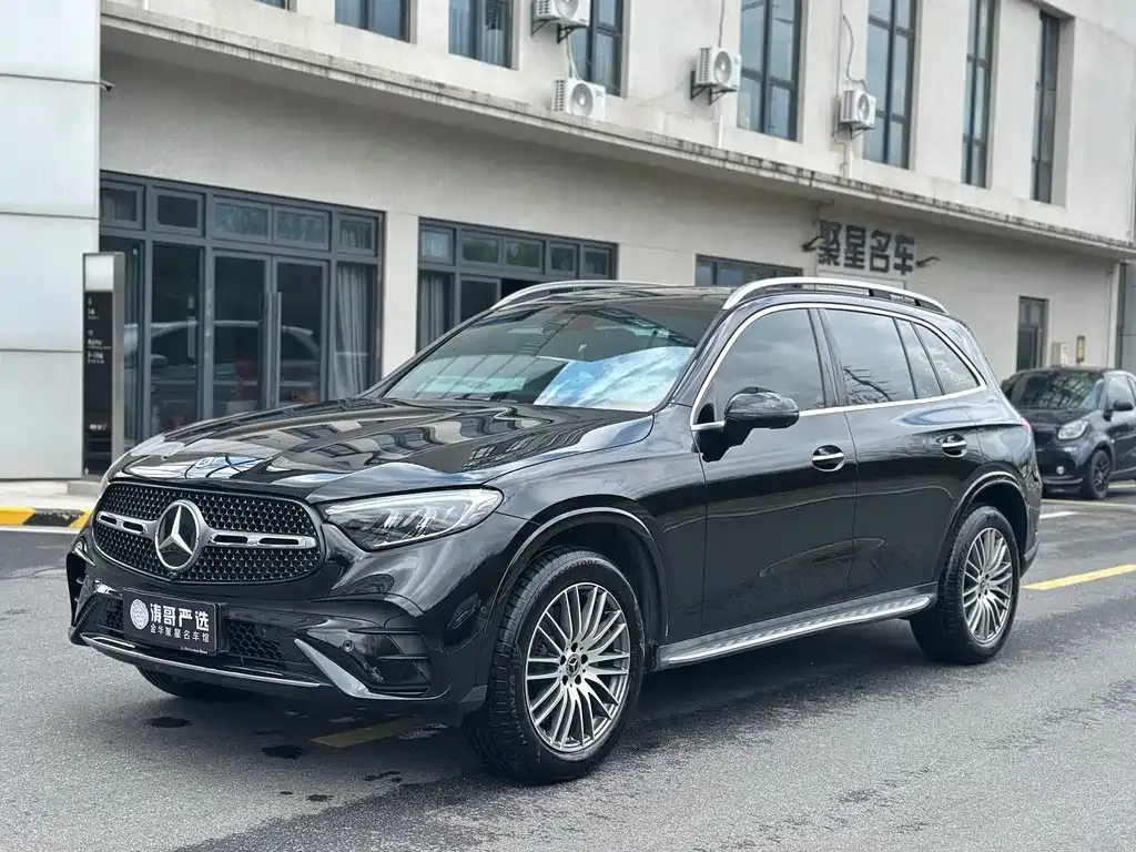 Mercedes-Benz GLC — фото 1