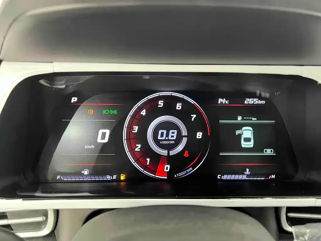 Hyundai Elantra 2024 из CN, фото 9