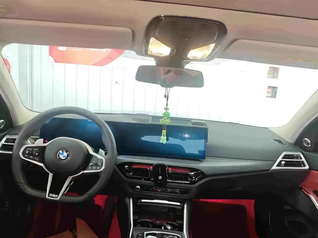 BMW 3 Series 2025 из CN, фото 9