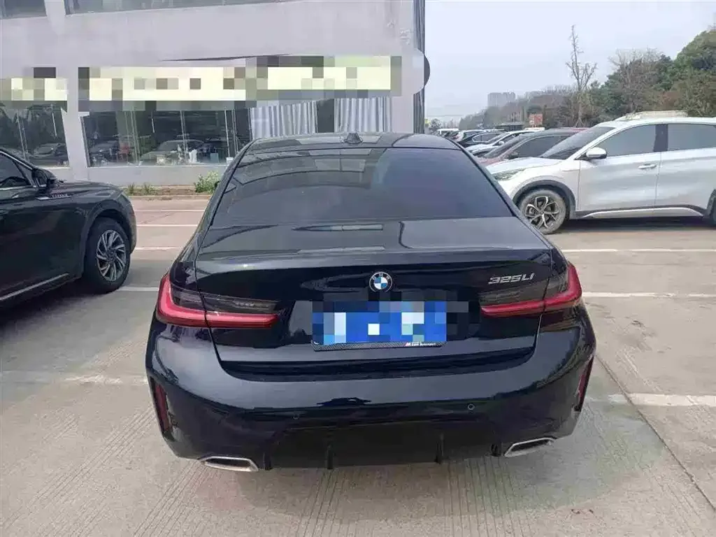 BMW 3 Series 2025 из CN, фото 8