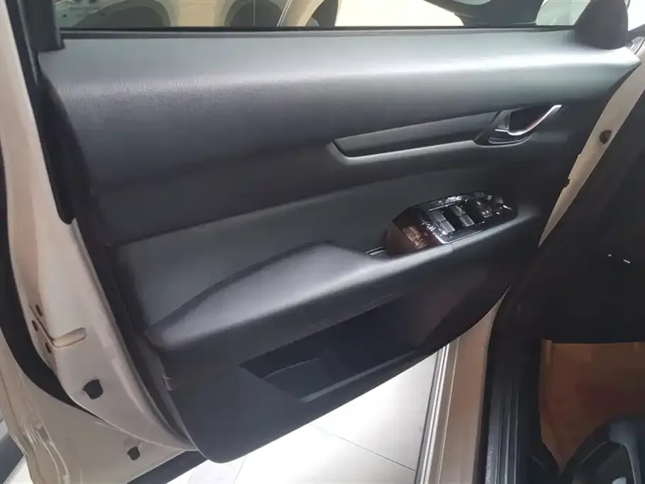 Mazda CX-5 2025 из CN, фото 3