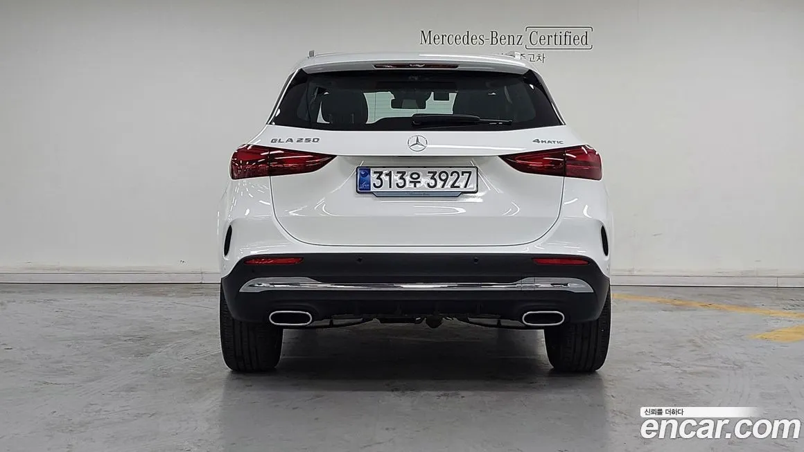 Mercedes-Benz GLA-Class — фото 8