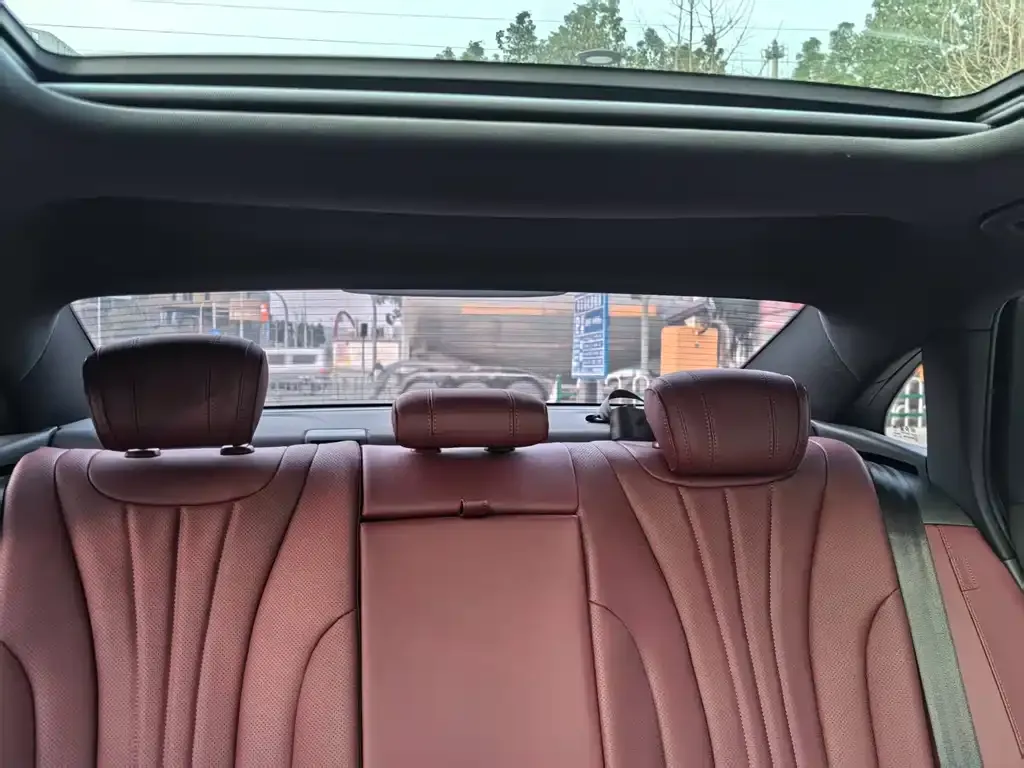 Hongqi H5 2024 из CN, фото 8