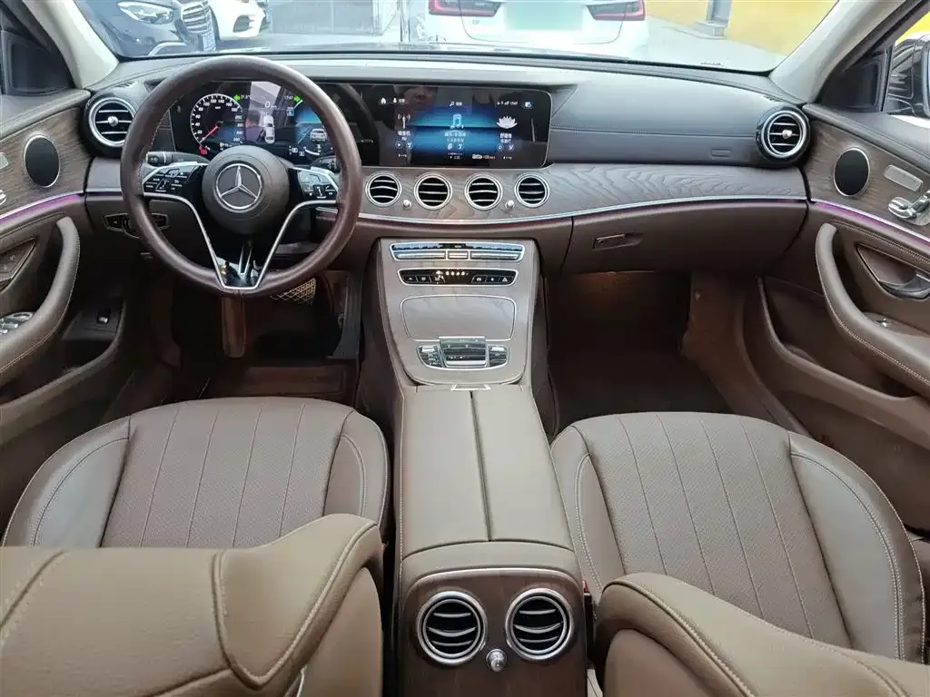 Mercedes-Benz E-Class 2022 из CN, фото 5