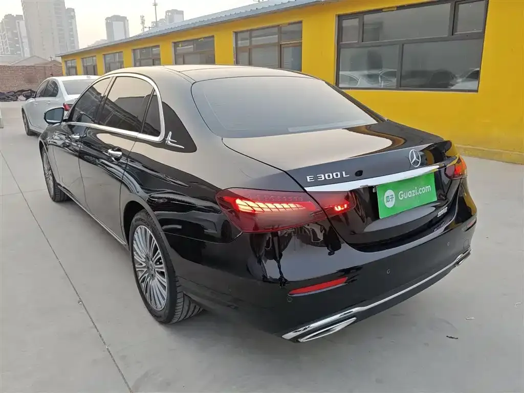 Mercedes-Benz E-Class 2022 из CN, фото 4