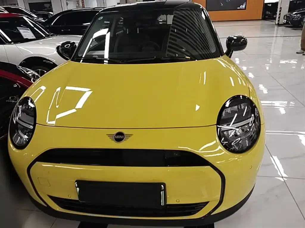 MINI Cooper EV 2024 из CN, фото 9