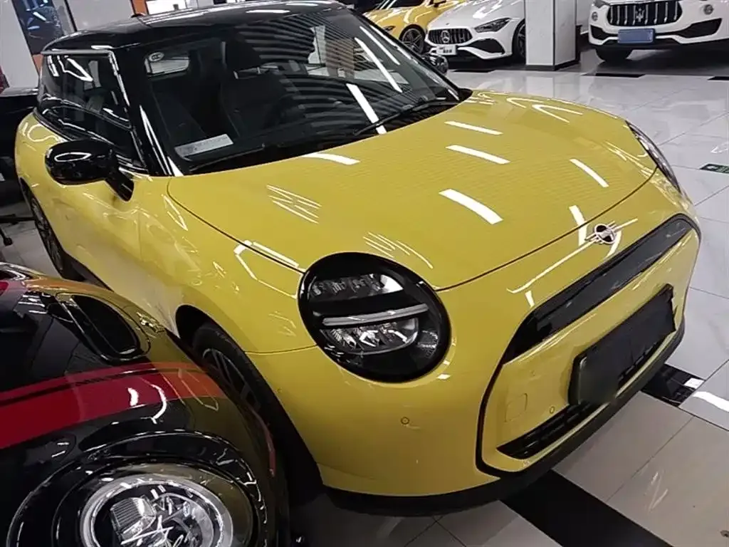MINI Cooper EV 2024 из CN, фото 10