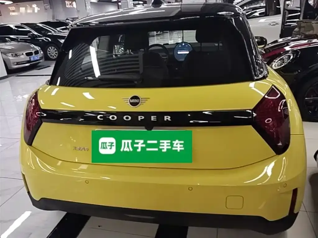 MINI Cooper EV 2024 из CN, фото 8