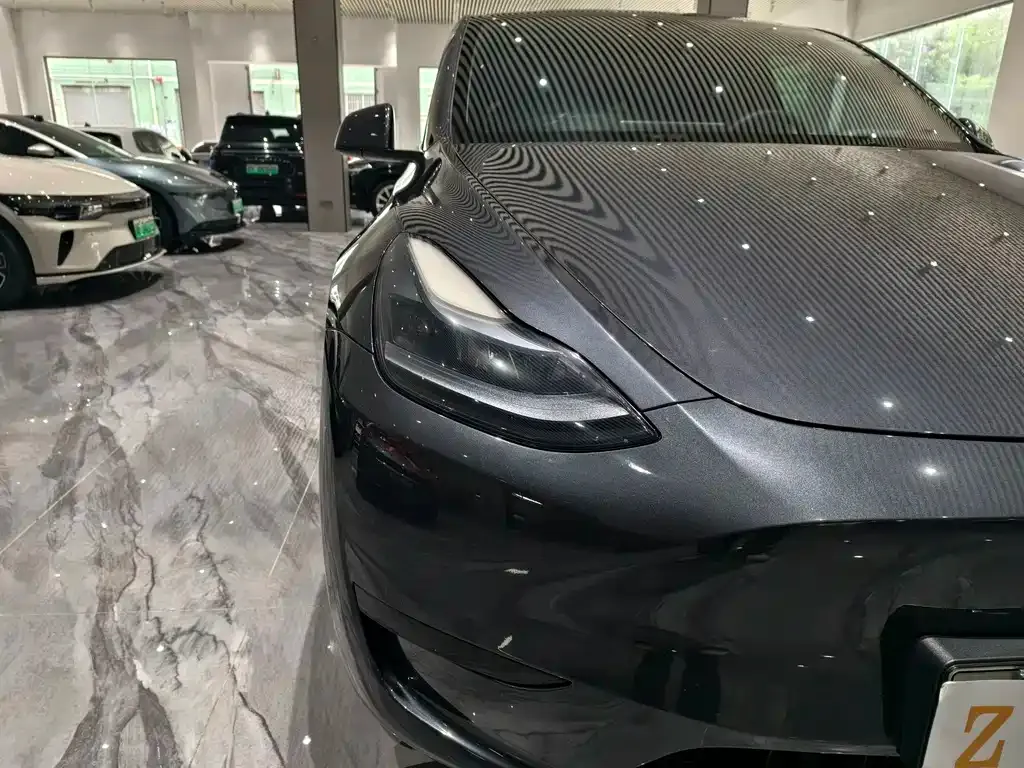 Tesla Model Y — фото 7