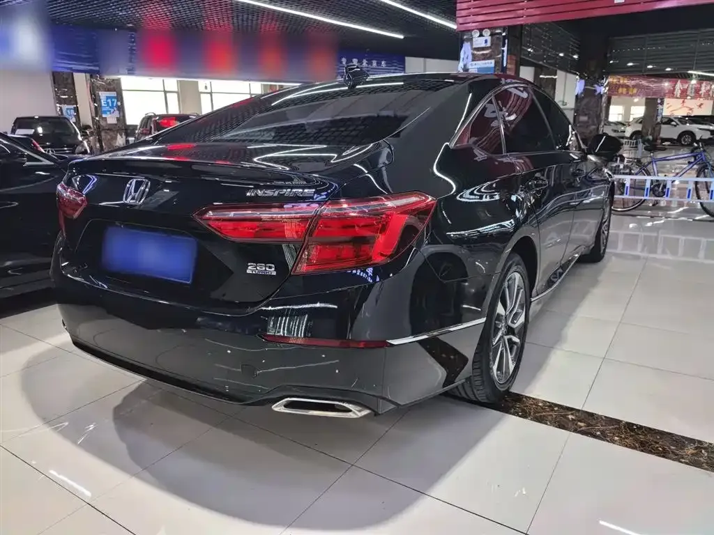 Honda Inspire — фото 6