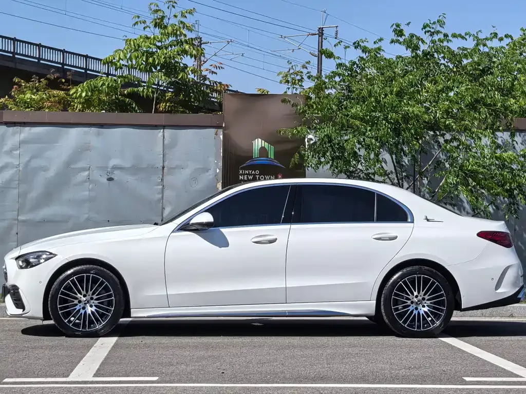 Mercedes-Benz C-Class 2025 из CN, фото 8