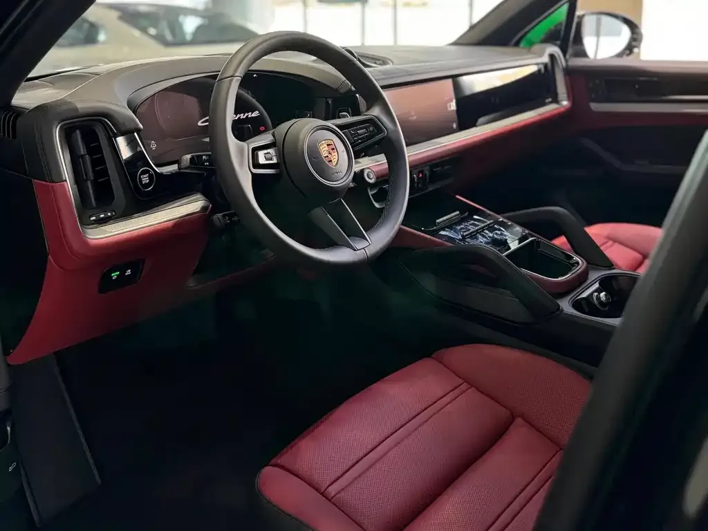 Porsche Cayenne 2025 из CN, фото 8