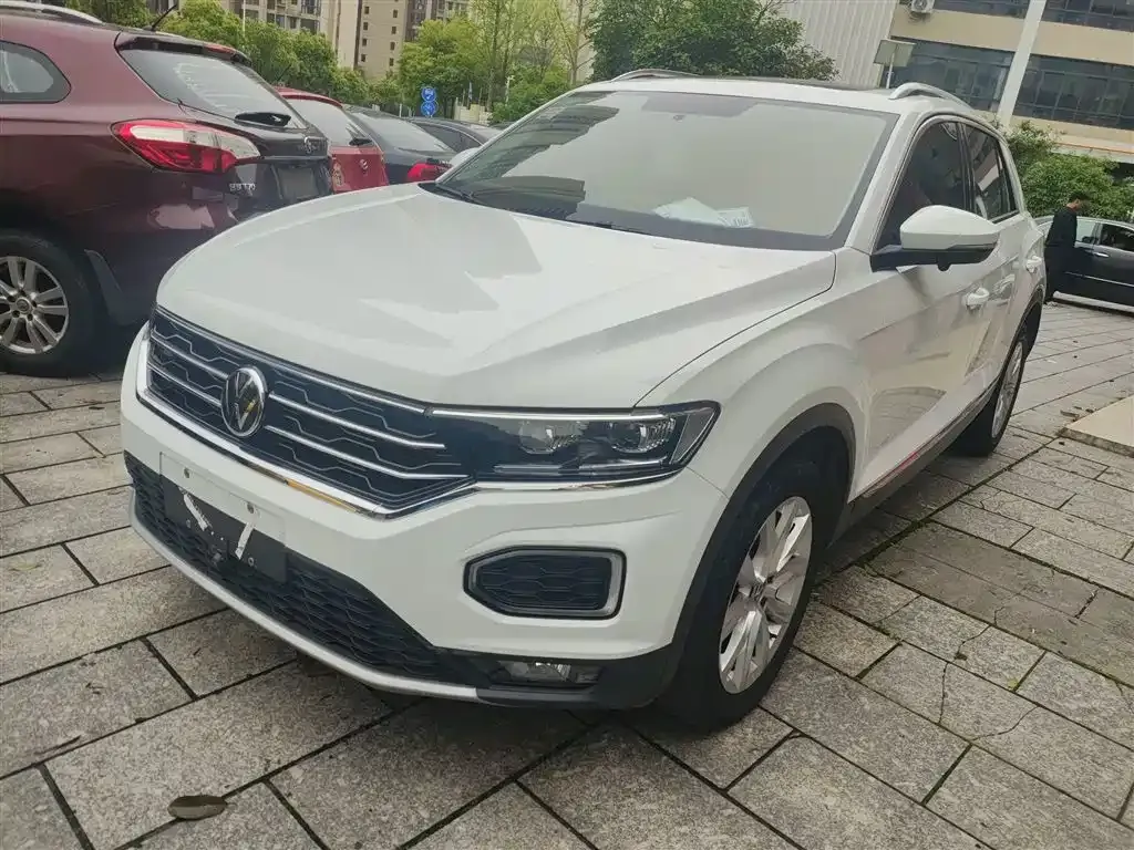 Volkswagen T-Roc 2022 из CN, фото 1