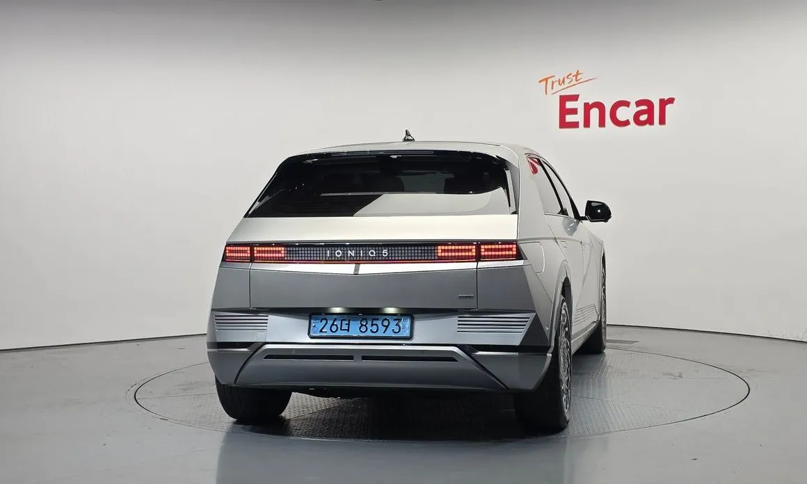 Hyundai Ioniq5 — фото 8