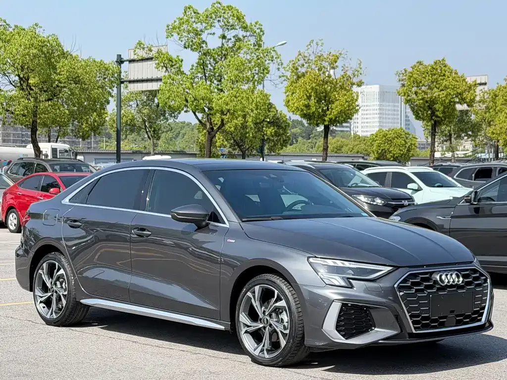Audi A3 — фото 7