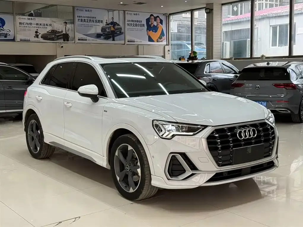 Audi Q3 — фото 5