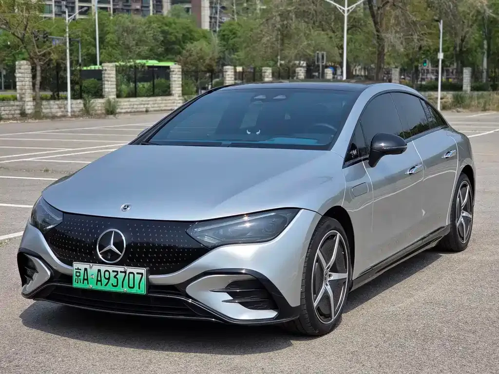 Mercedes-Benz EQE