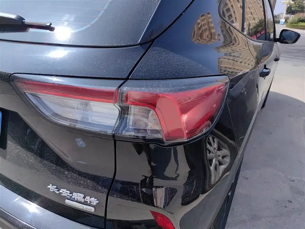 Ford Escape 2021 из CN, фото 8