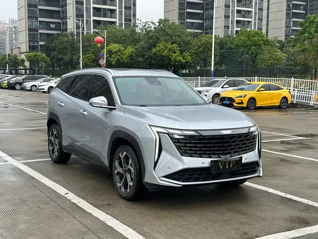 Geely Boyue L — фото 10