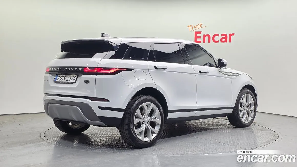 Land Rover Range Rover Evoque 2023 из KR, фото 4