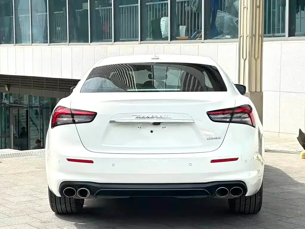 Maserati Ghibli — фото 4