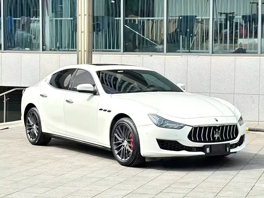 Maserati Ghibli — фото 7