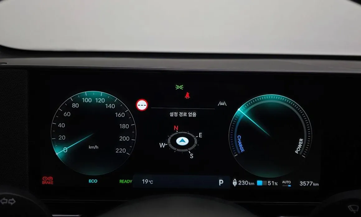Hyundai Kona — фото 2