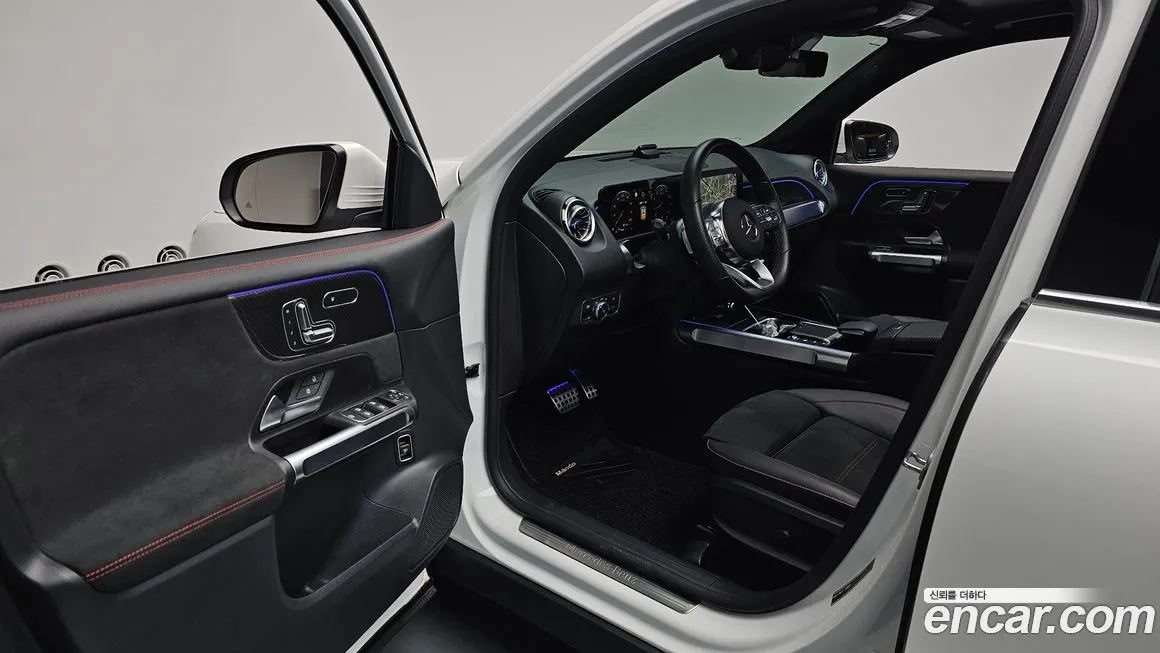 Mercedes-Benz GLB-Class — фото 4