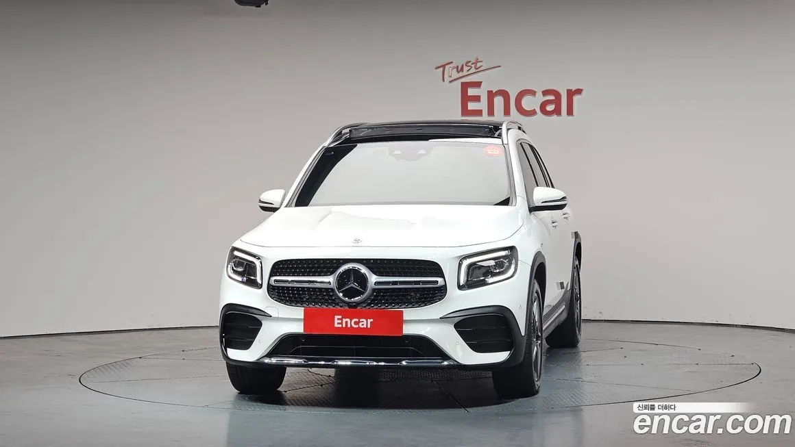 Mercedes-Benz GLB-Class — фото 3