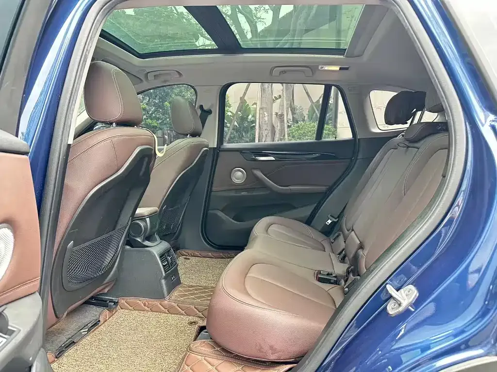 BMW X1 New Energy 2021 из CN, фото 2